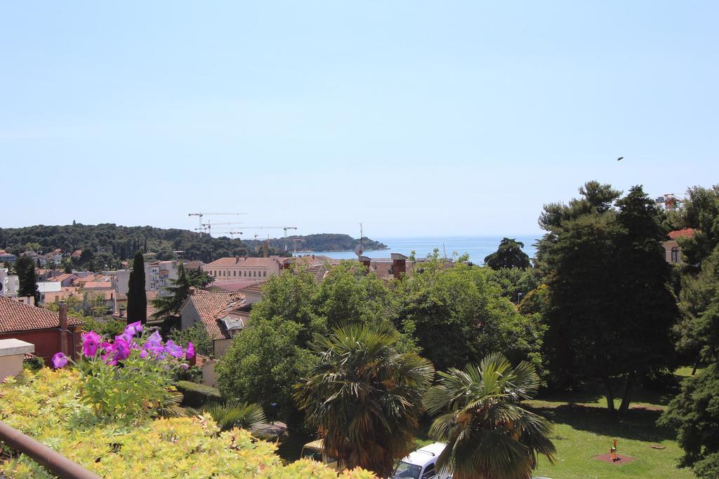 Guest House Aurora Rovinj Extérieur photo