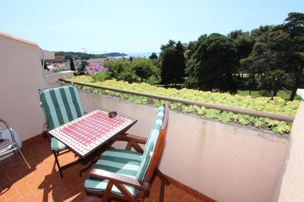 Guest House Aurora Rovinj Extérieur photo