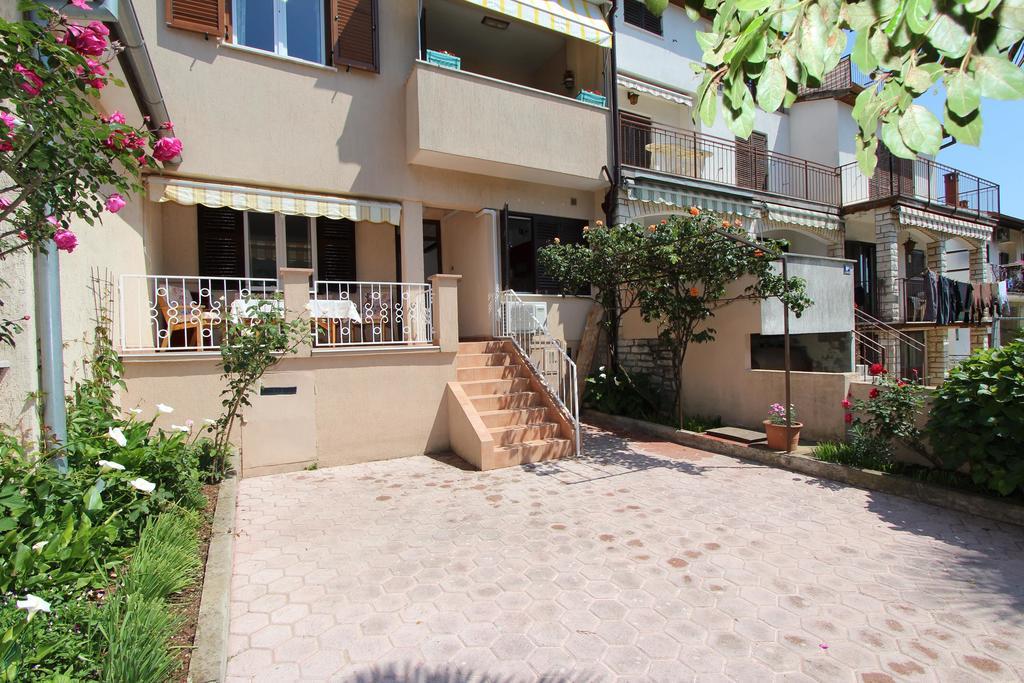 Guest House Aurora Rovinj Extérieur photo