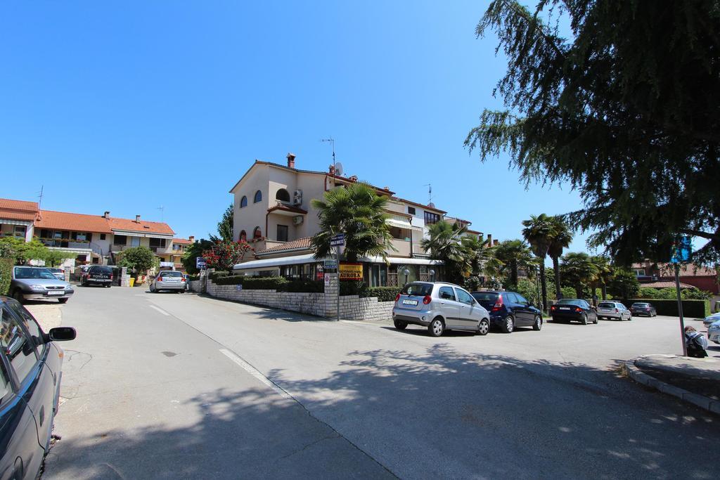 Guest House Aurora Rovinj Extérieur photo