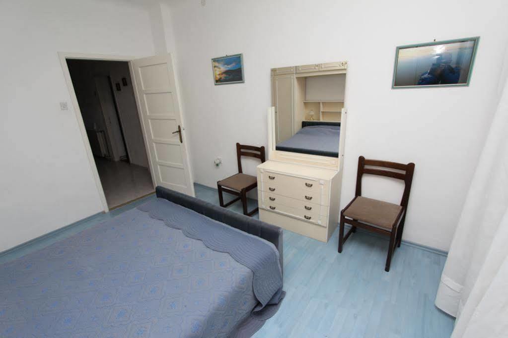 Guest House Aurora Rovinj Extérieur photo