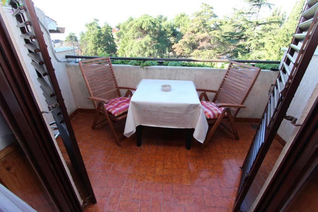 Guest House Aurora Rovinj Extérieur photo