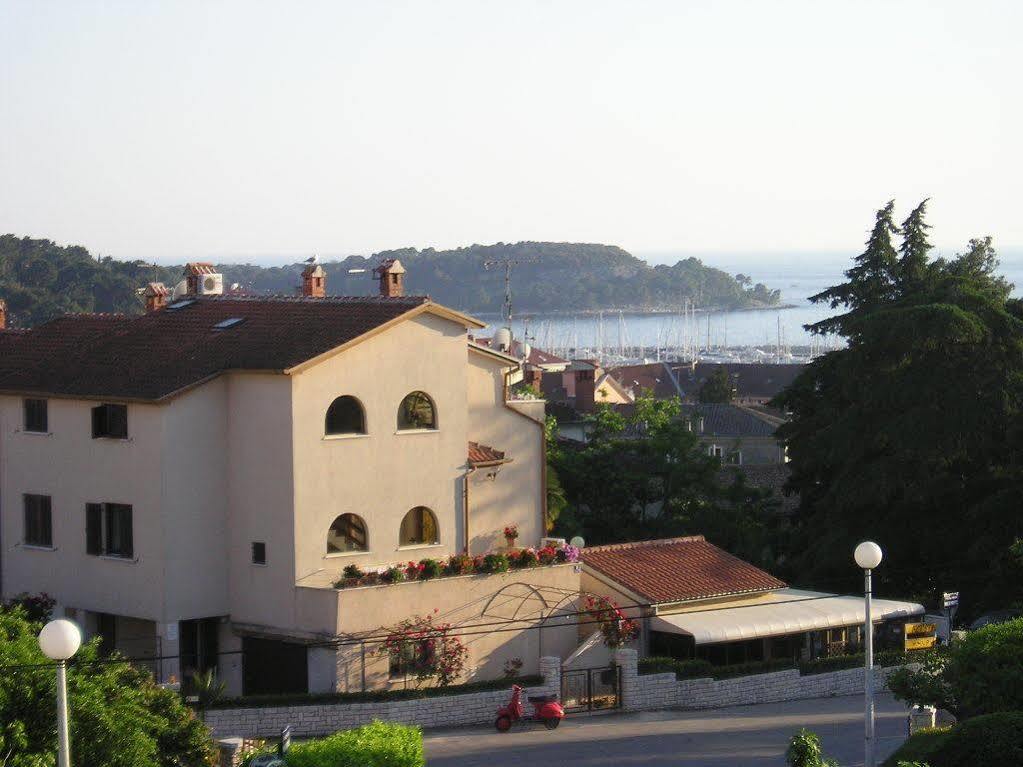 Guest House Aurora Rovinj Extérieur photo